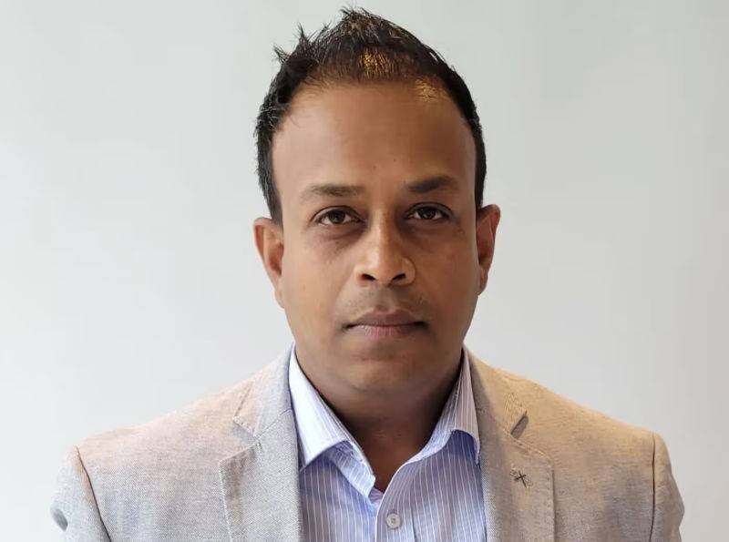 8 Questions by Playfair