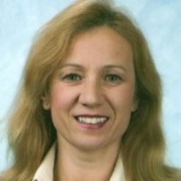 Dr Debra Barker